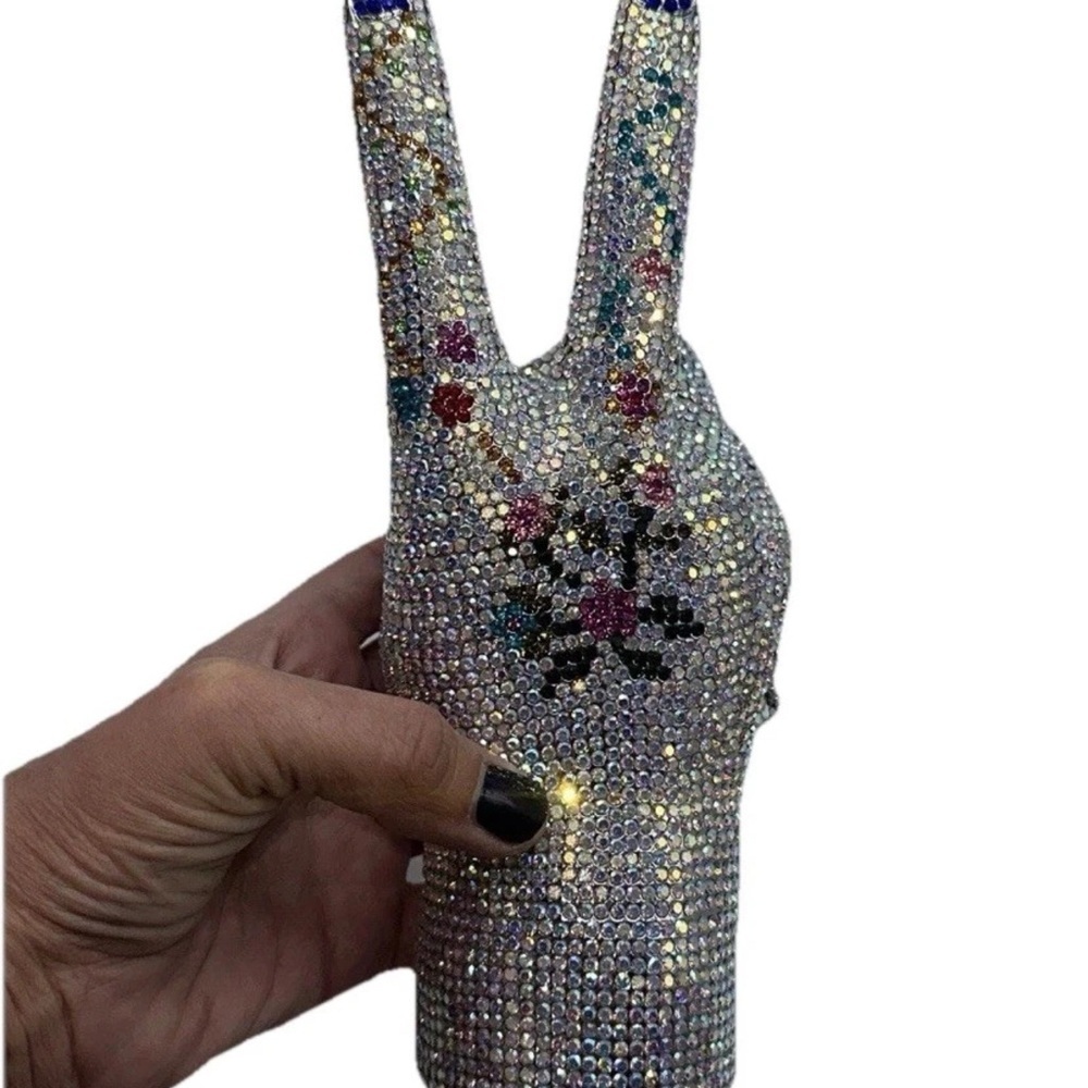 Gorgeous All Crystal Peace Sign Clutch Bag - Picture 3 of 9